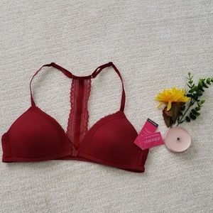 Lightly lined bra